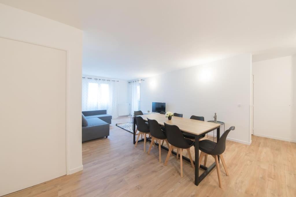 Suite Moderne Familiale 8 Pers - Disney 10M - 2 Sdb Бюссі-Сен-Жорж Екстер'єр фото