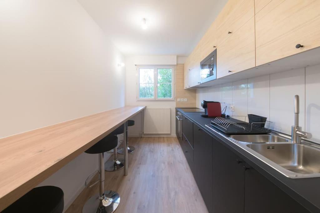 Suite Moderne Familiale 8 Pers - Disney 10M - 2 Sdb Бюссі-Сен-Жорж Екстер'єр фото